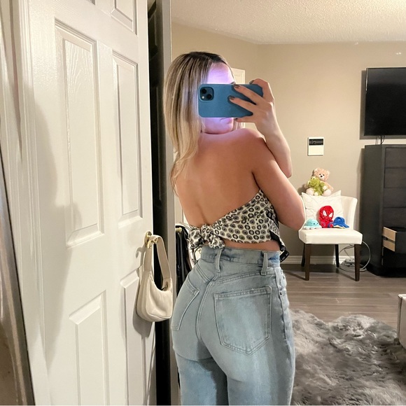 Garage Satin Top - Picture 5 of 5